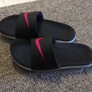 Nike slide sandals